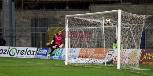 TABELLINO LIVE: CATANZARO-REGGINA 1-0, finisce un 2014 vergognoso