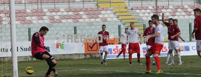 Lega Pro C, pomeriggio a reti bianche. Pari del Savoia al San Vito, continua la crisi del Messina