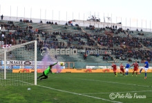 Reggina, Belardi para il rigore con l’aiuto di… Gallozzi