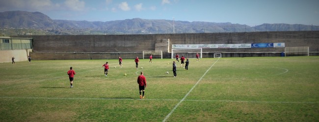 Reggina, Alberti fa la conta degli acciaccati preparando l’undici anti-Melfi