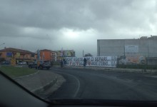 [FOTO] Sulla strada verso Agropoli uno striscione degli Ultras salernitani