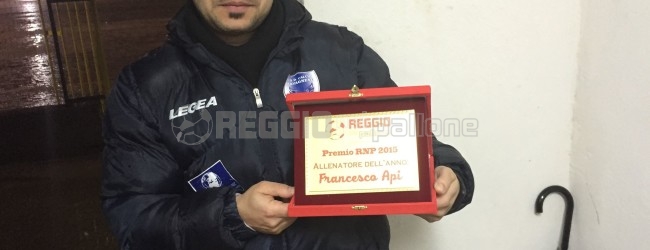 [FOTO] Api è l’allenatore del 2015 di RNP: la premiazione