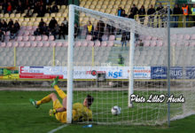 Lega Pro, gioia amaranto: Catanzaro e Monopoli KO. Vibonese corsara