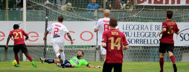 Reggina, l’importanza di Andy Bangu: tra gol ed un rendimento importante