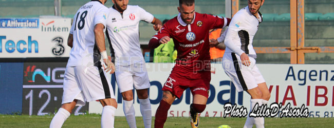 Reggina, Sparacello: “Abbiamo dimostrato di essere uniti”