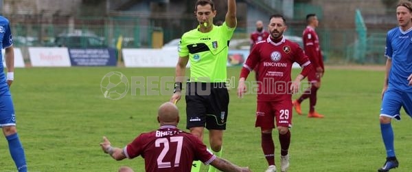 Reggina, per vincere bisogna tirare in porta…