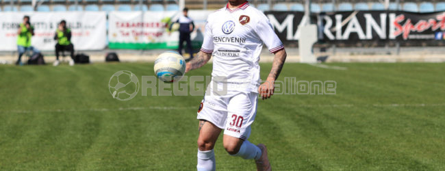 Reggina, tre punti e playoff: le pagelle dei quotidiani dopo la vittoria di Vibo