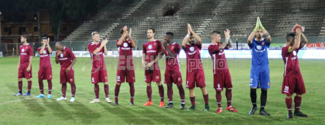 Reggina, aggiornata la numerazione ufficiale: Bresciani cede la 19 a Denis