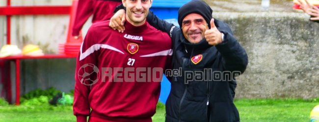 [FOTO] Reggina, nell’abbraccio Toscano-Bertoncini tutta la forza di un gruppo di ferro