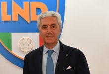 Serie D, presentato il pallone per la prossima stagione: grafica diversa per ogni regione