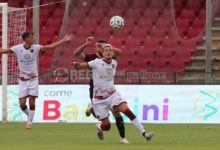 Reggina, Rolando sull’infortunio: ”Purtroppo il calcio è questo, ma tornerò presto”