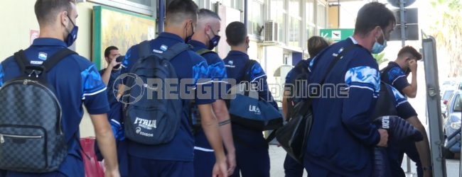 Il Pescara atterra a Reggio Calabria in vista della sfida alla Reggina (FOTO)