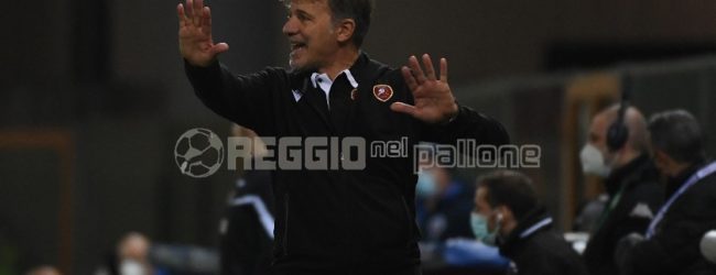 Reggina-Lecce, Baroni: “Crisetig non ci sarà domani. Uno tra Charpentier, Faty e Menez in campo dal primo minuto”