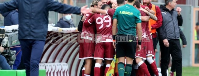 La Reggina in casa: troppi ko, ma il trend difensivo è in miglioramento