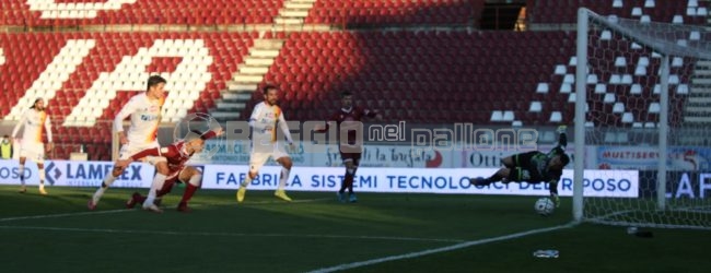 Reggina, ufficiale: Marcucci in prestito alla Virtus Entella