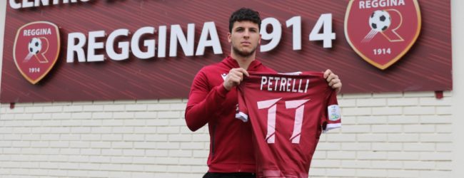 UFFICIALE- Reggina, Petrelli è amaranto: la formula del trasferimento