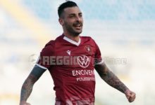 Reggina, Montalto: “Grazie a chi mi ha fatto indossare questa maglia storica”