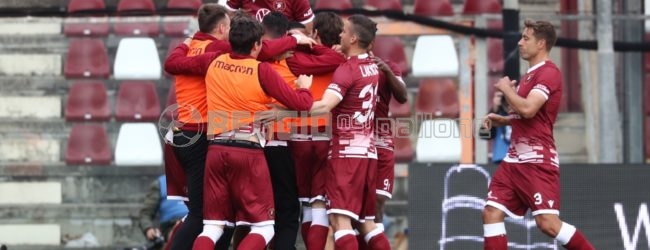 Gazzetta del Sud: “Reggina in salvo, adesso si può tentare l’impresa…”