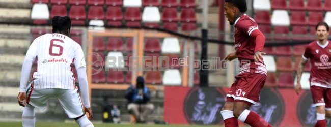 Reggina-Vicenza, la probabile formazione amaranto: tornano Adjapong e Tumminello