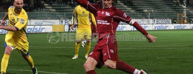 La storia di Reggina-Frosinone: sinfonia amaranto, solo un pari per i giallazzurri