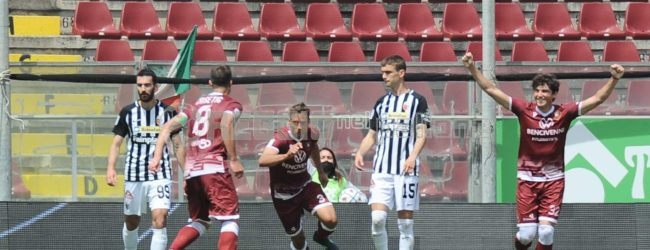 I Flop di Reggina-Ascoli: Dalle Mura in giornata no, Danzi stenta