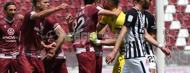 Reggina, Nicolas: “Bravi a reagire. Futuro? Ora penso ai playoff”