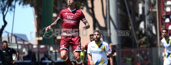 Reggina a Crotone per capire cosa farà da grande