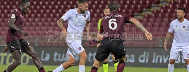 Salernitana-Reggina, le pagelle amaranto: Micai insicuro, brillano Hetemaj e Crisetig