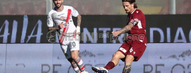 Serie B, giudice sportivo:  Loiacono e Palmiero saltano il derby