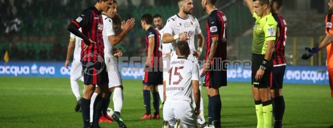 Serie B, gli arbitri: Di Martino per Reggina-Vicenza