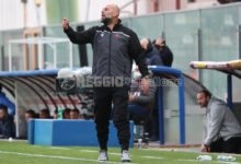 Reggina, Stellone: “Tutti a disposizione tranne Lakicevic, in porta Micai. C’è intenzione di proseguire insieme”